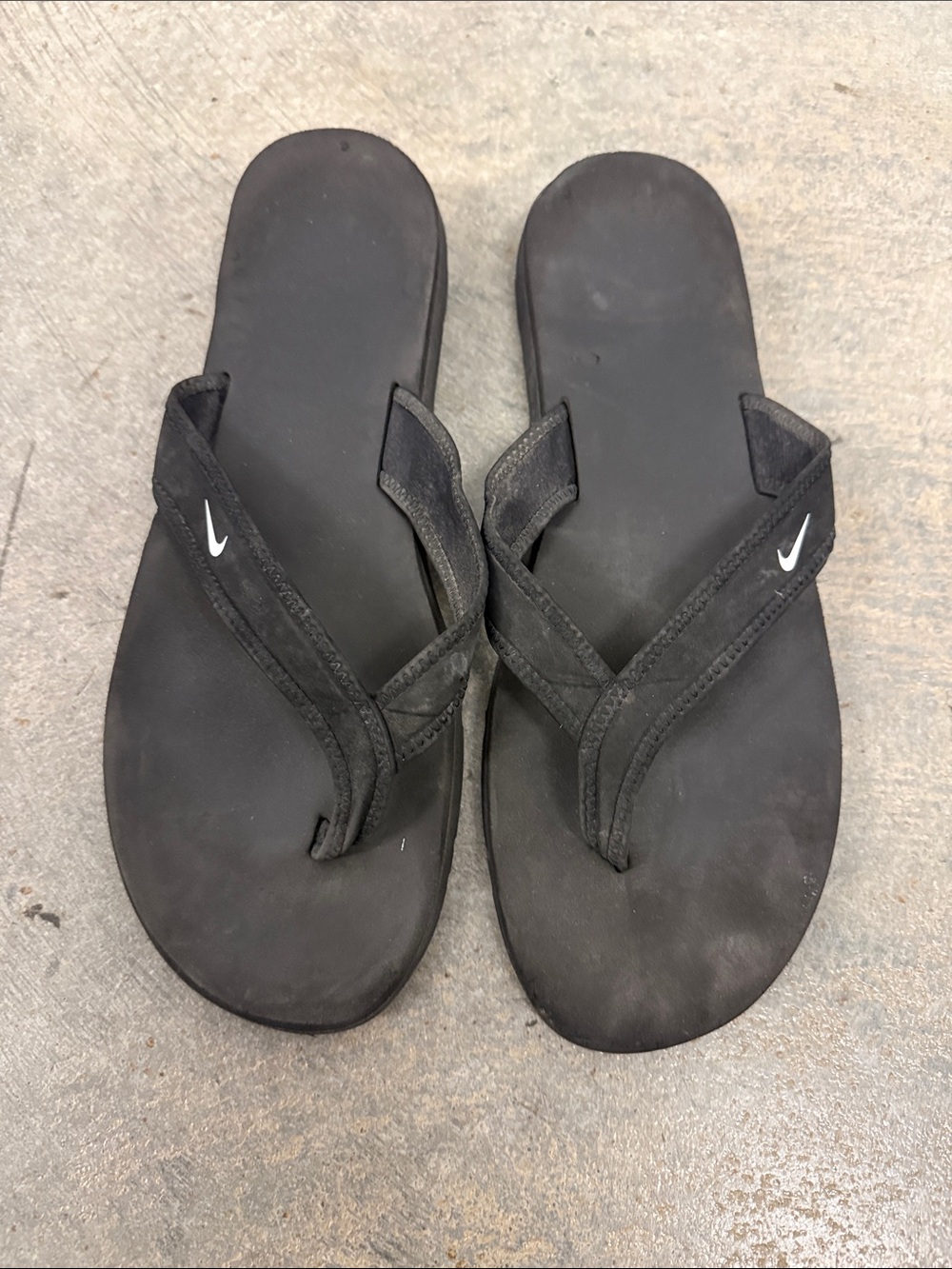Nike Women’s Black Flip-Flop Sandals with White Swoosh